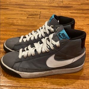 Nike Blazer Hi